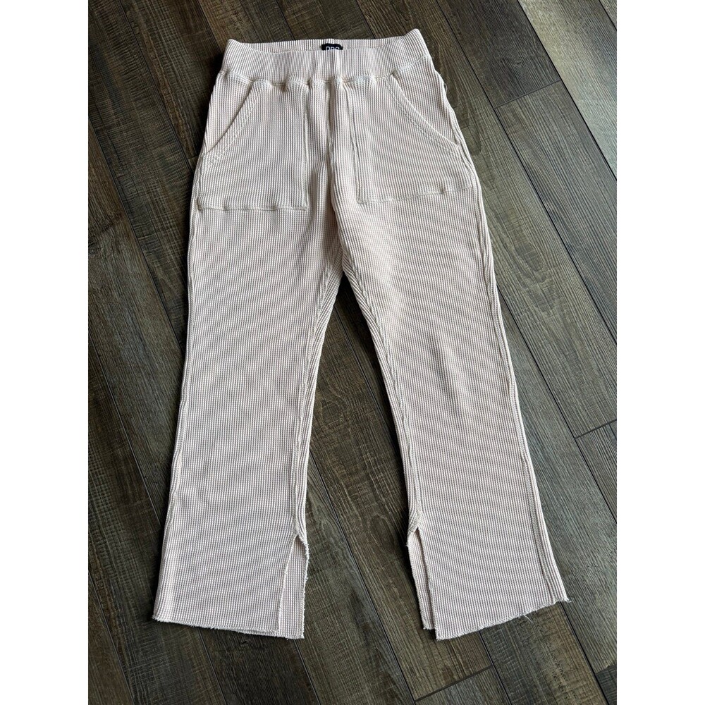 Urban Outfitters BDG Molly Heavyweight Waffle Knit Flare Leg Pants Sz. M Beige